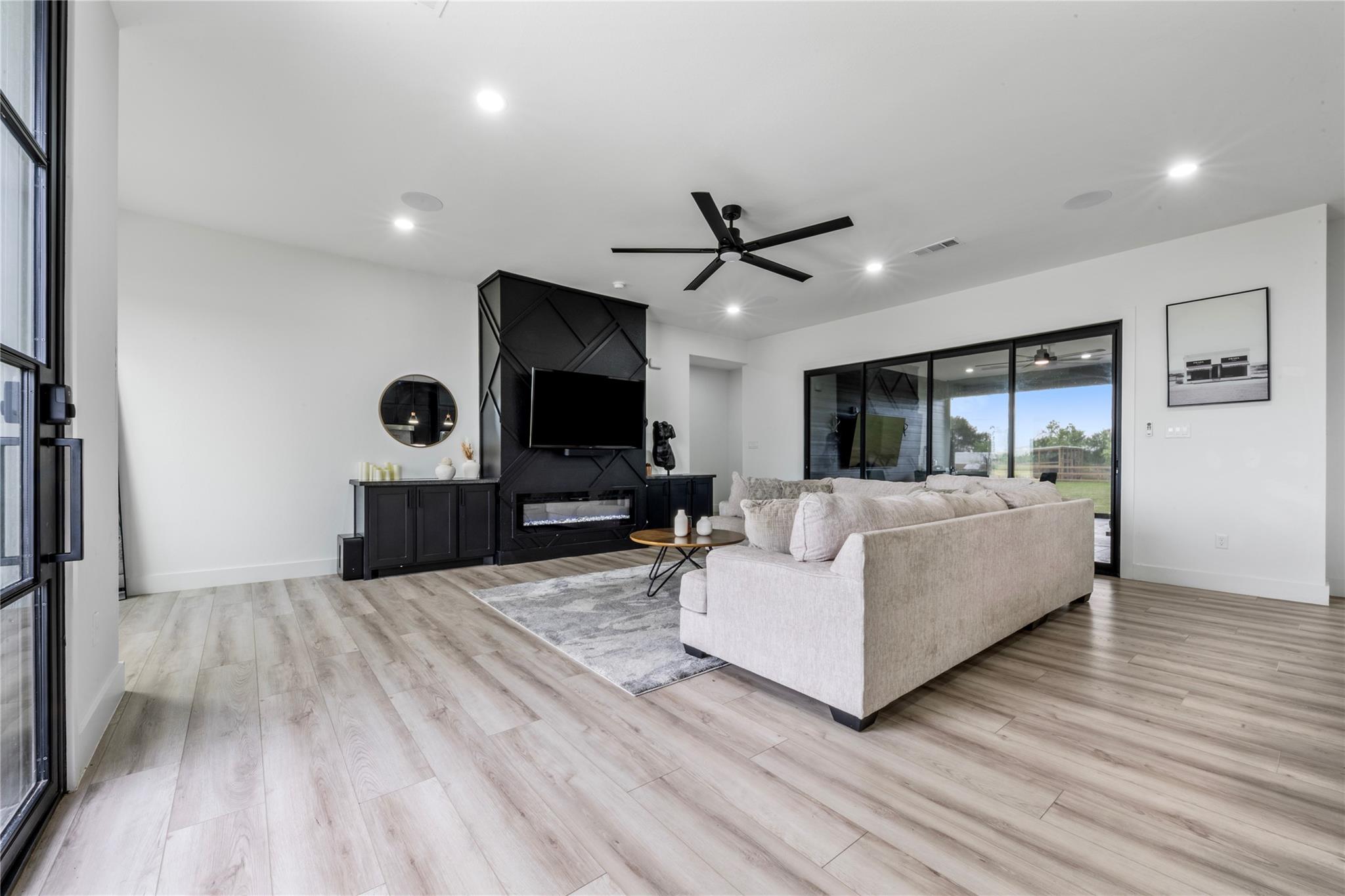 5119 Sophie Slanksy Way — photo