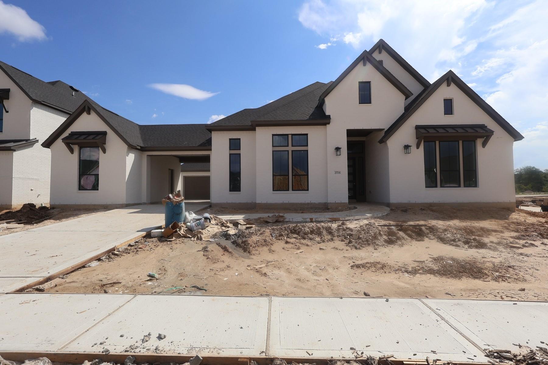27715 Blue Springs Court — photo