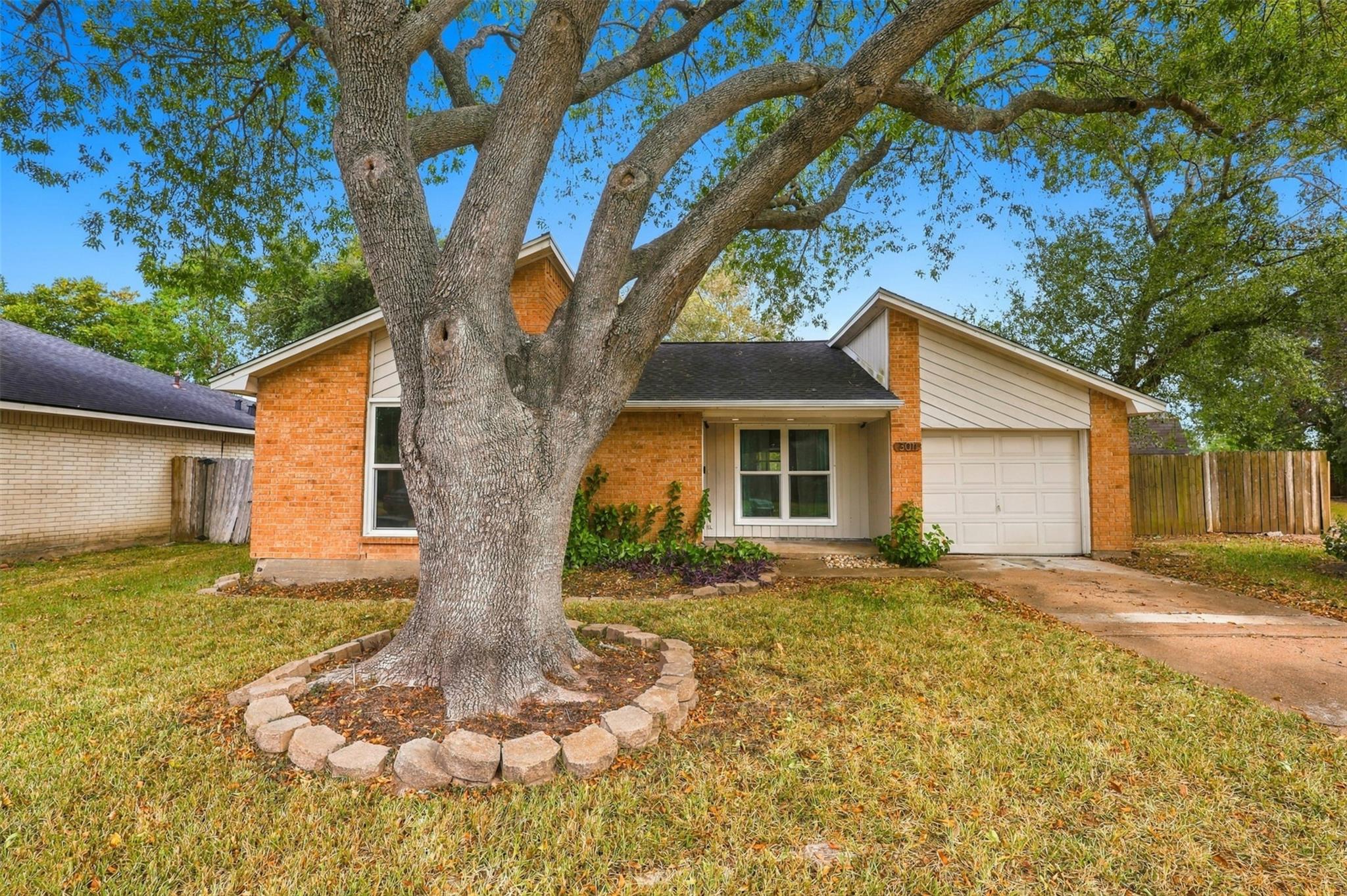 3011 Helmsley Drive — photo