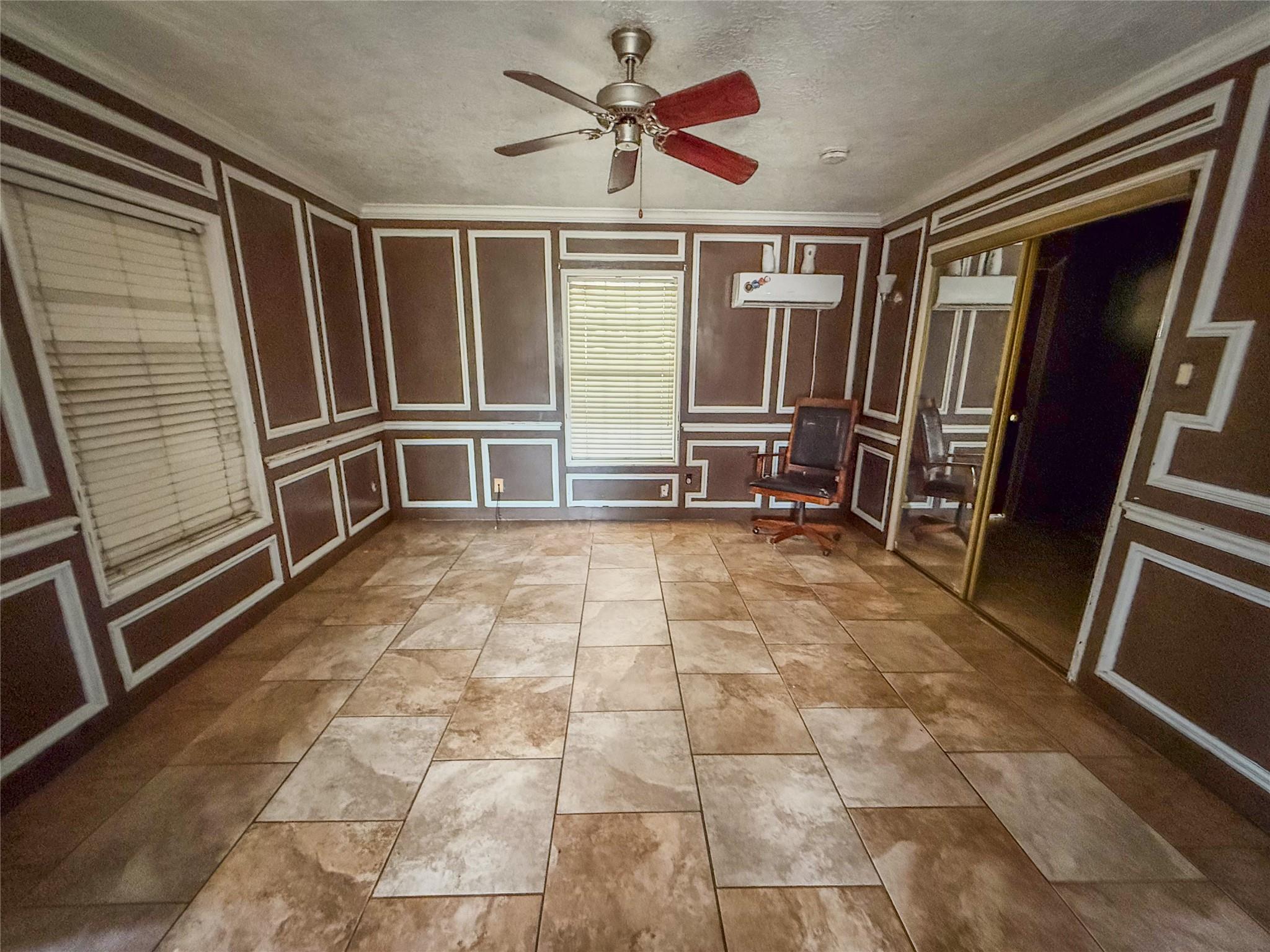 14312 Hillsboro Street — photo