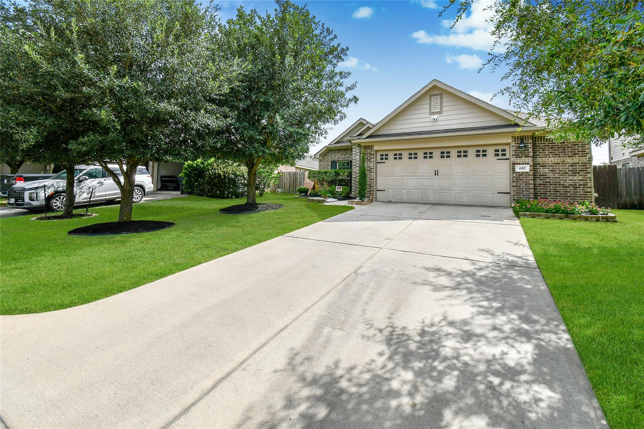 652 Maple Point Drive E, Conroe, TX 77301 — photo 3