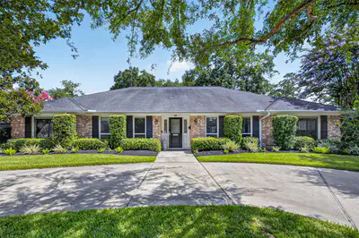 10118 Briar Forest Drive — photo