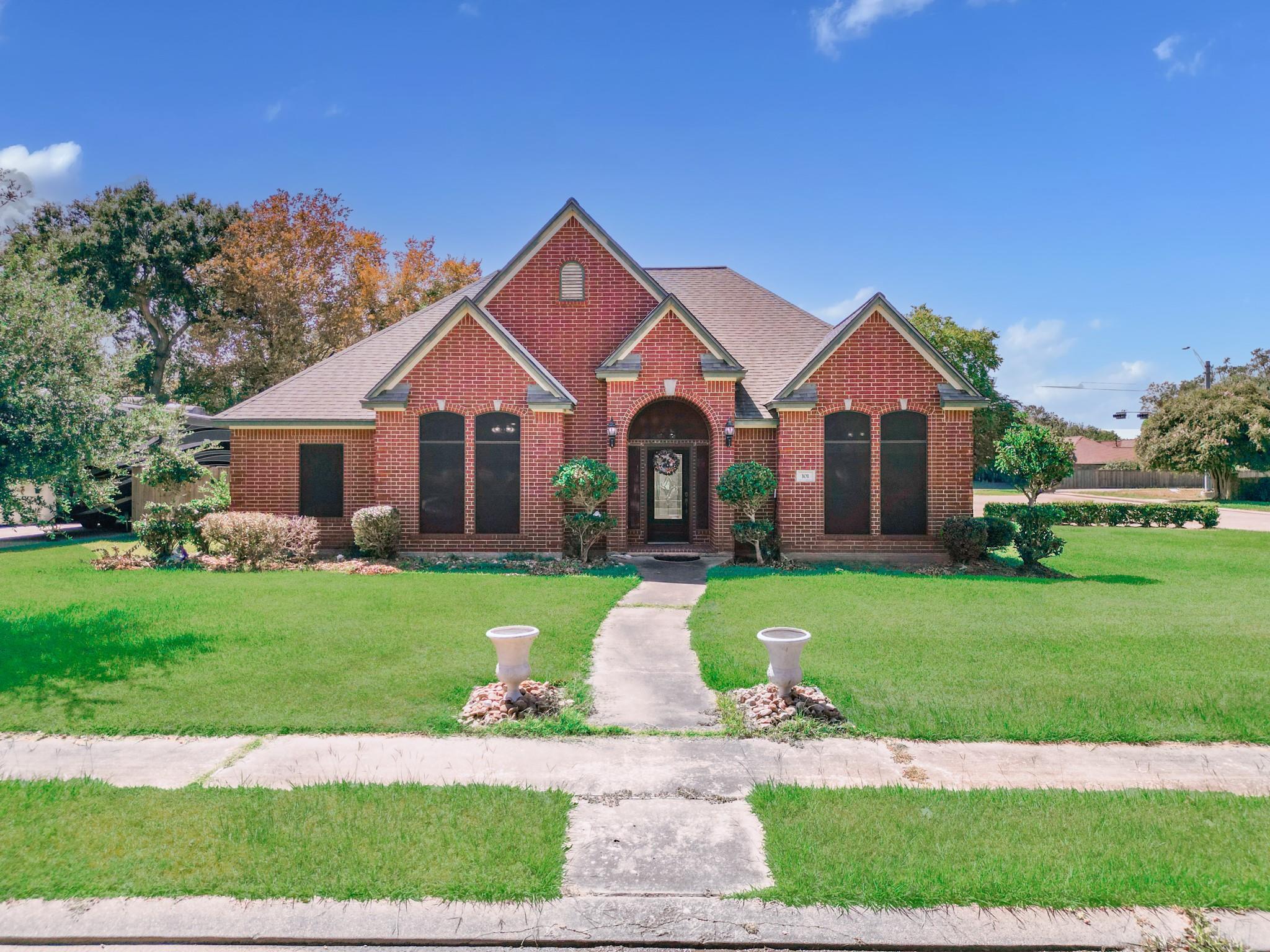 101 Pintail Drive — photo