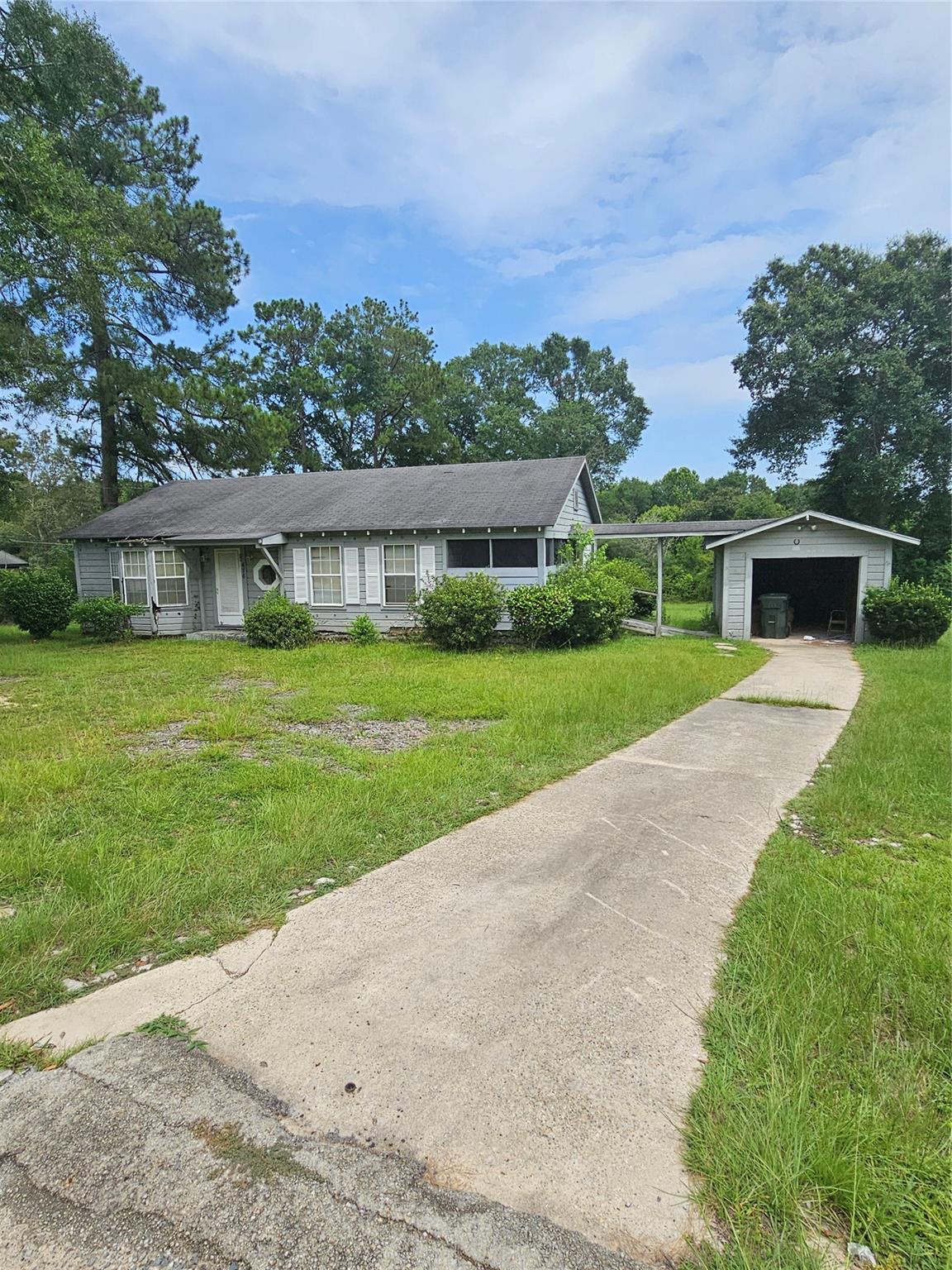 676 Burch Street — photo