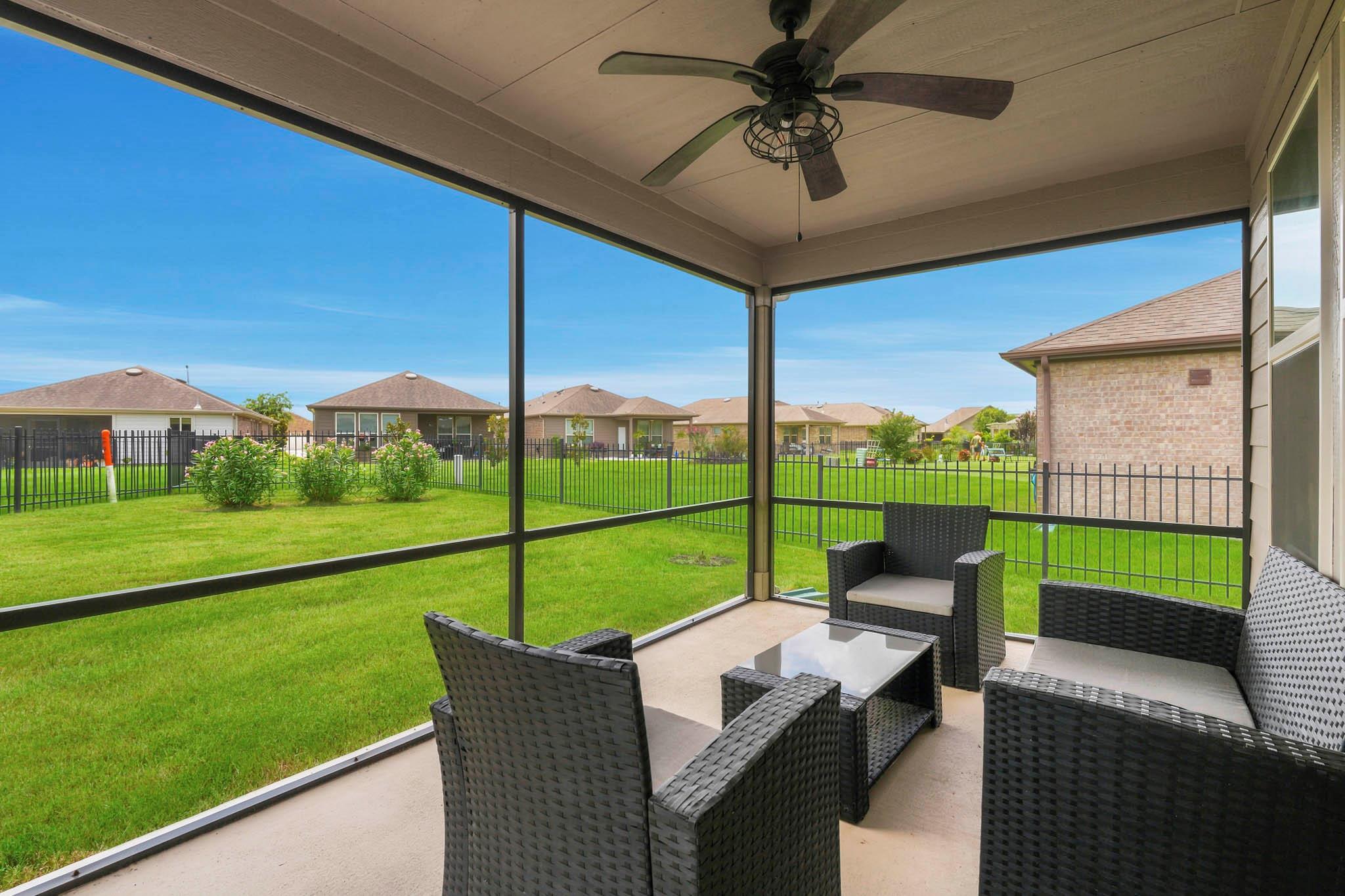 3311 Golden Eagle Way — photo