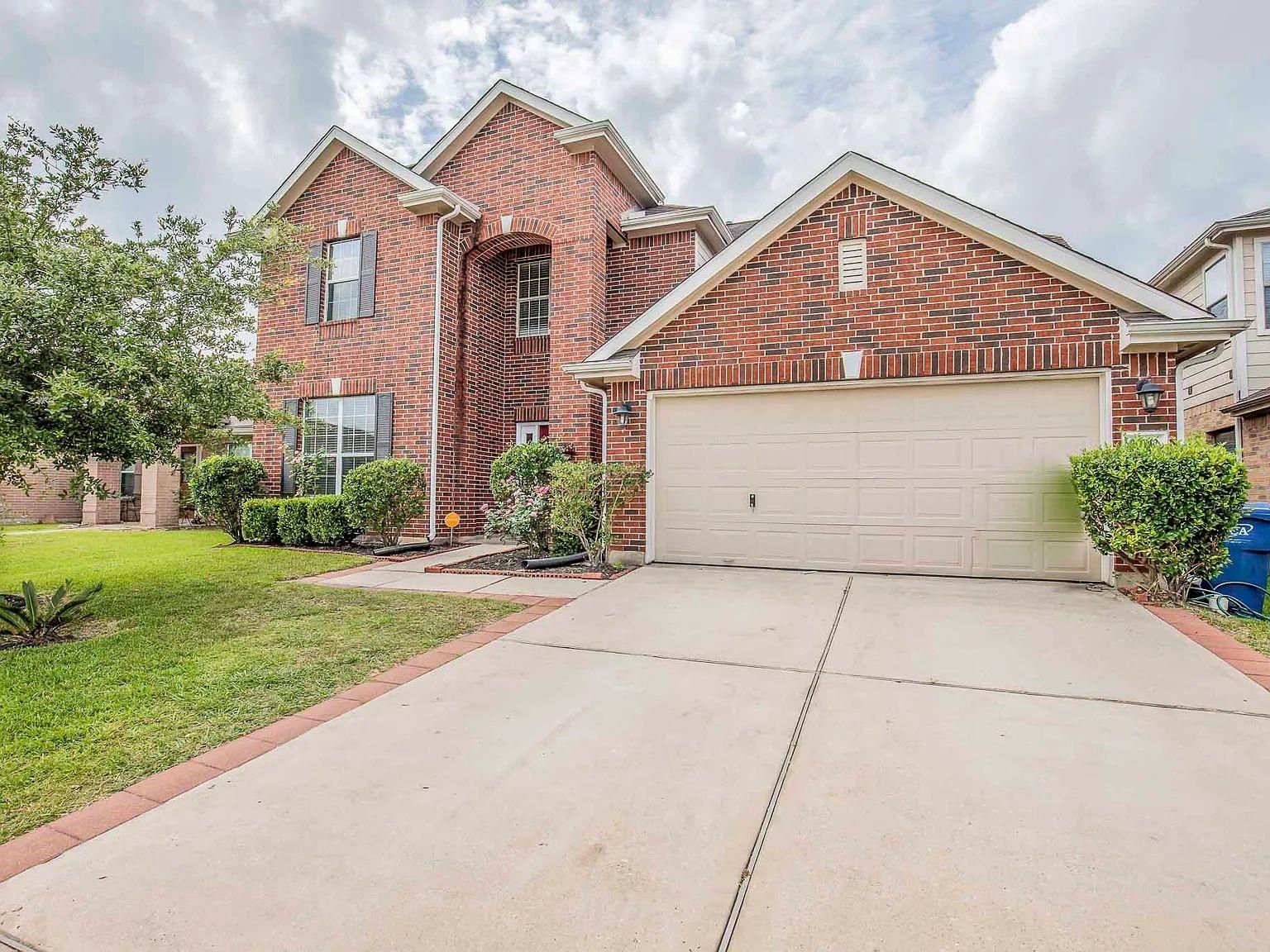 29742 Legends Green Drive — photo