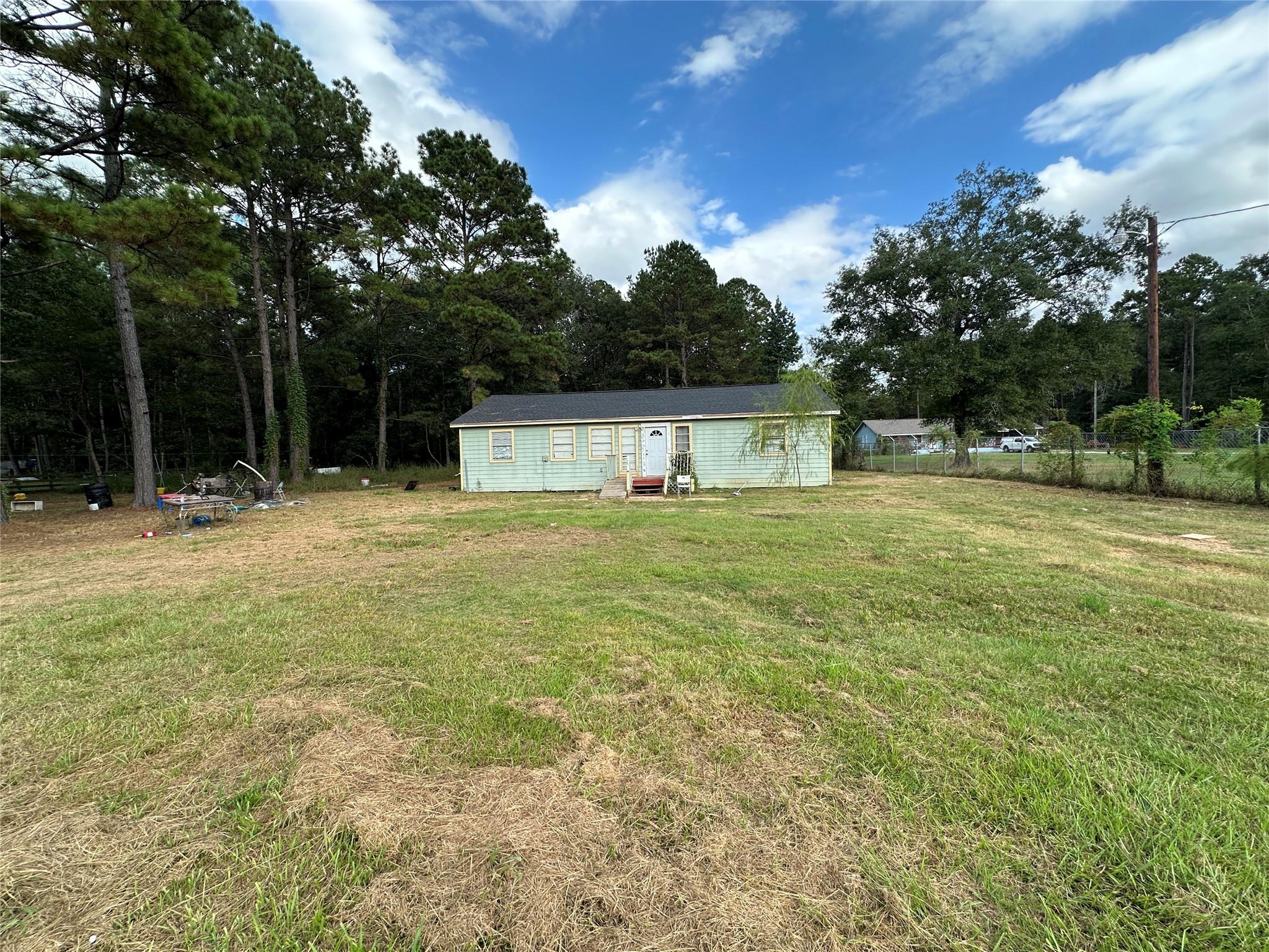 700 Butler Dr — photo