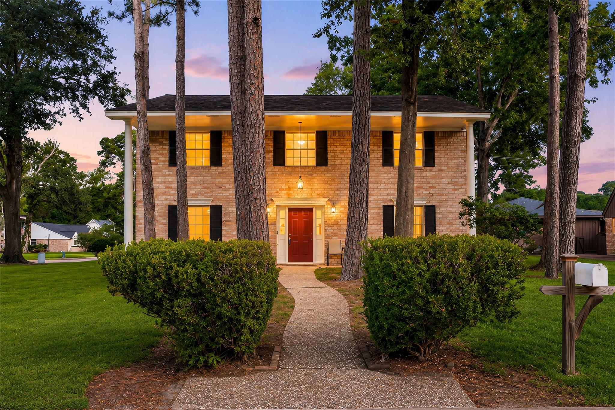 5938 Foresthaven Drive — photo