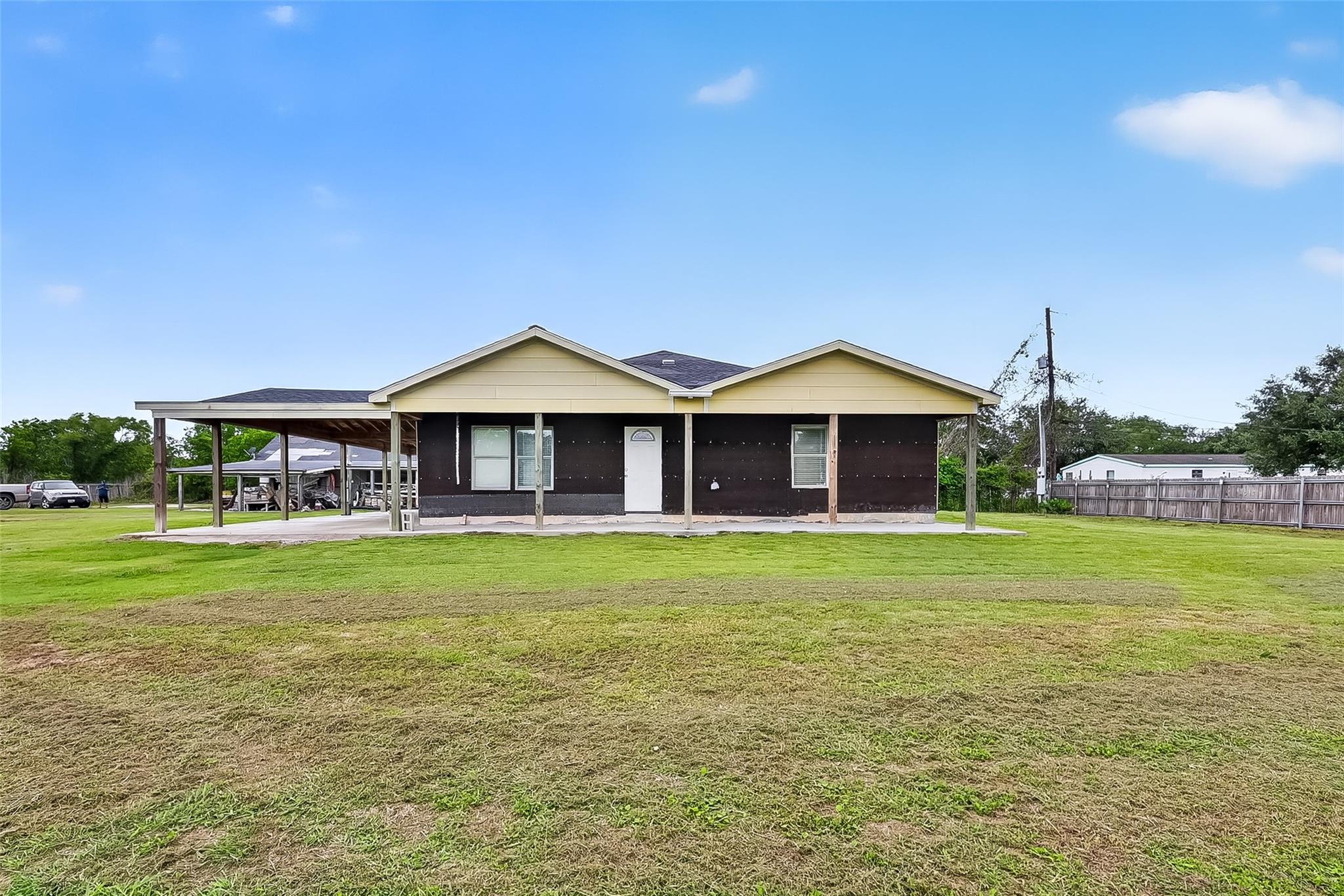 6014 Linda Drive — photo