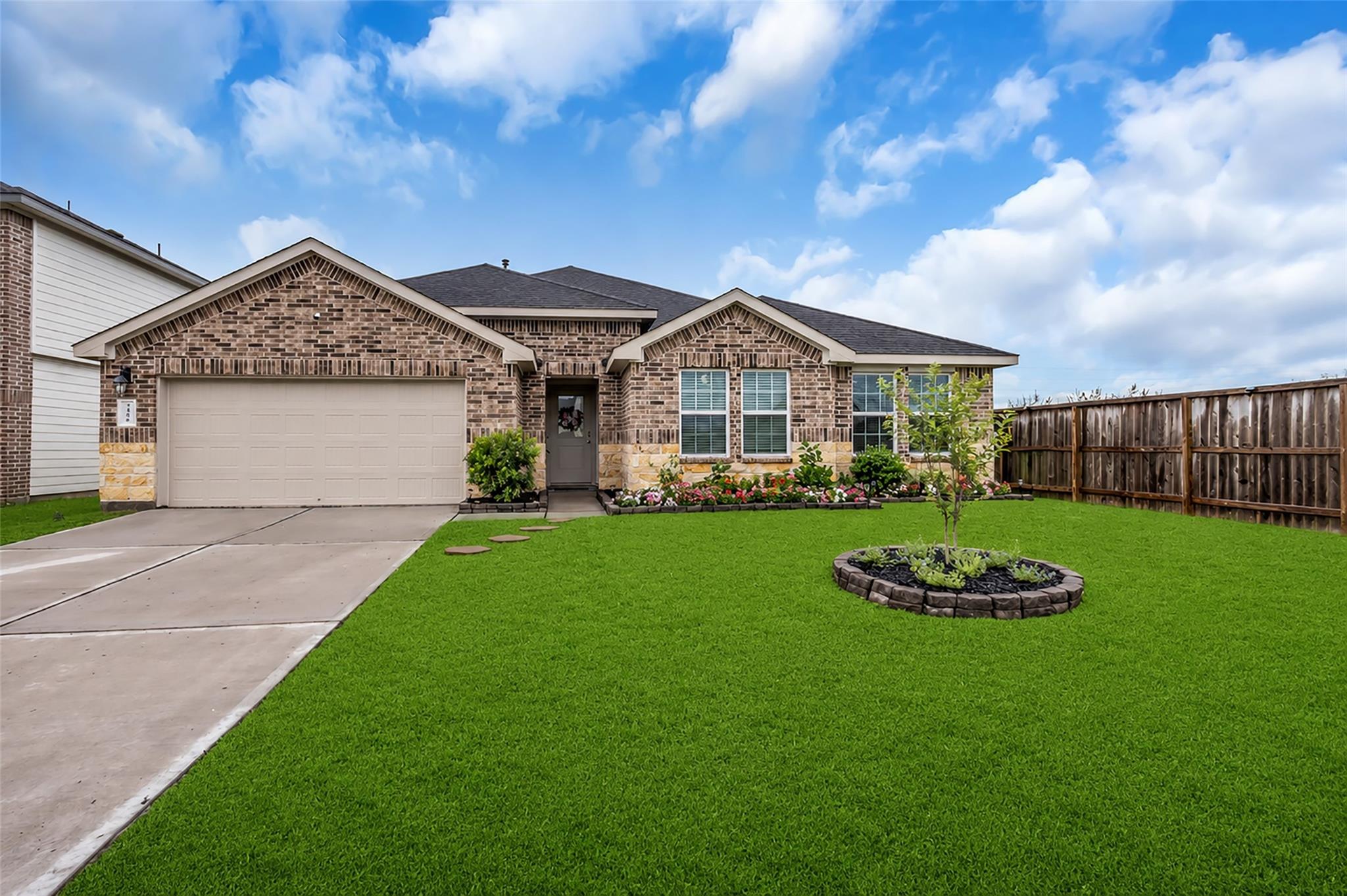 3906 Windstone Glen Way — photo