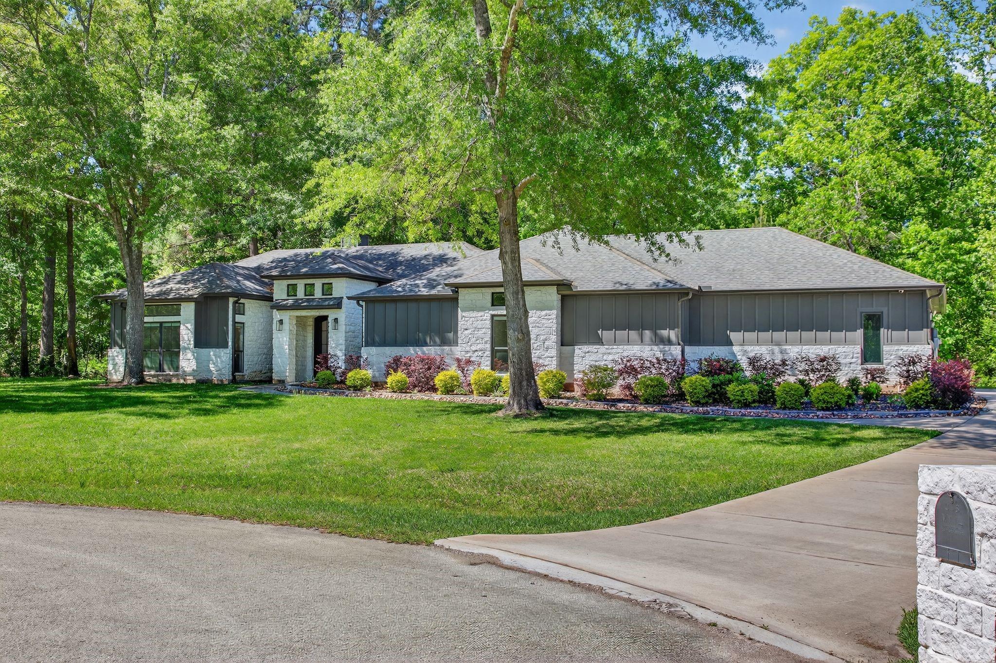 1506 Chevelle Court — photo