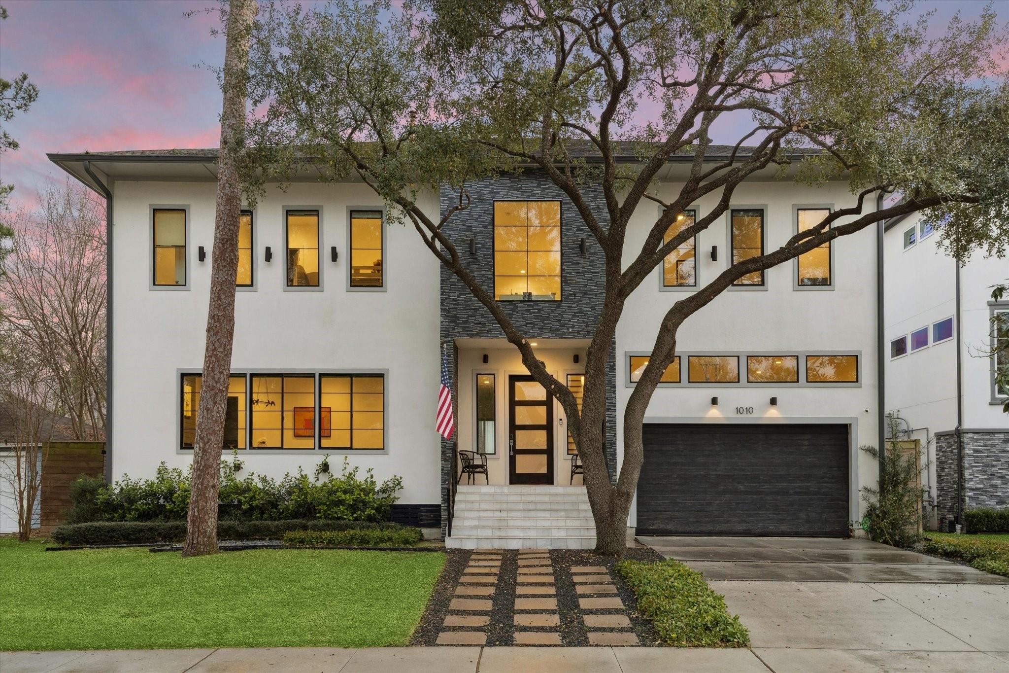 1010 Waltway Drive — photo