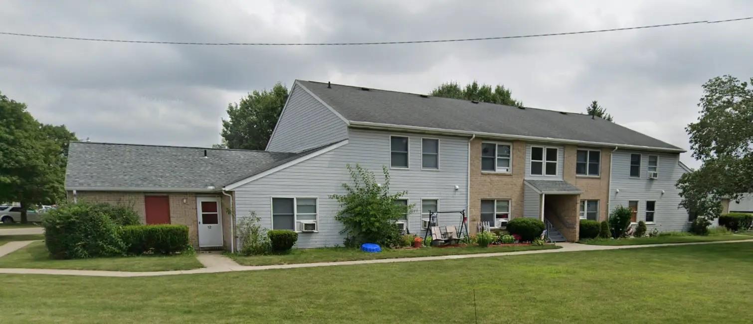 204 Brubaker Dr — photo
