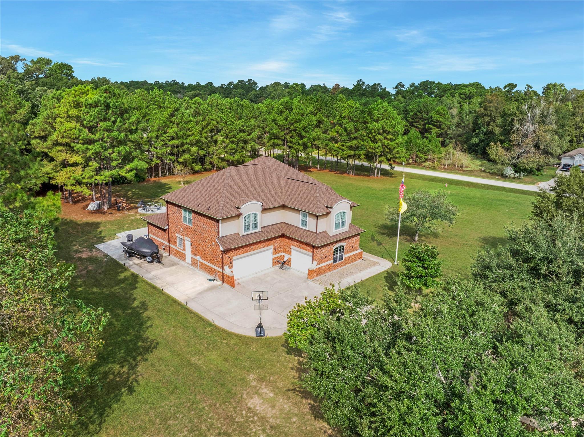 404 Trade Winds Court — photo