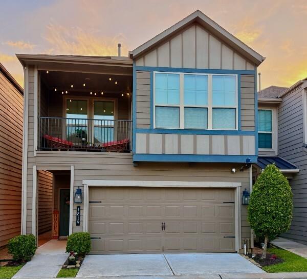 1819 Agoura Hills Drive — photo