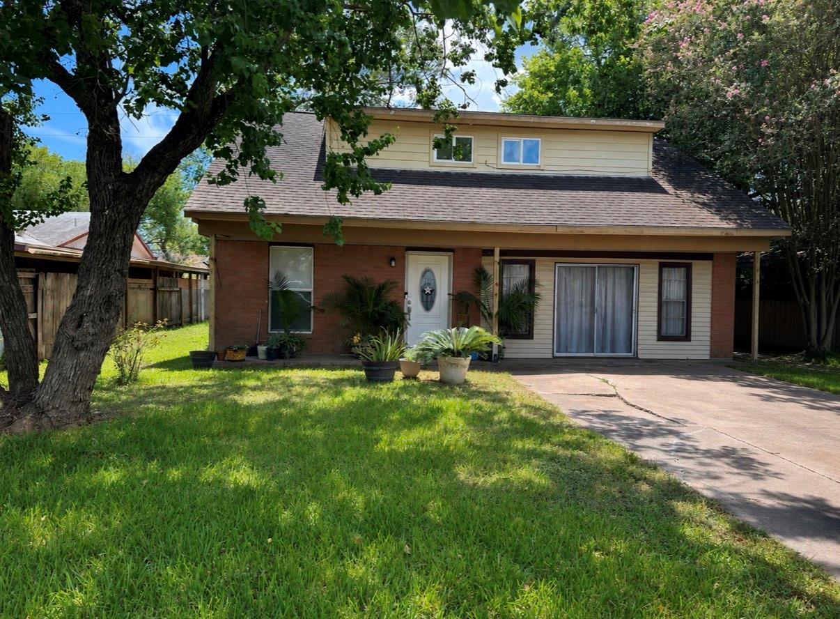 17010 Woodburn Drive — photo