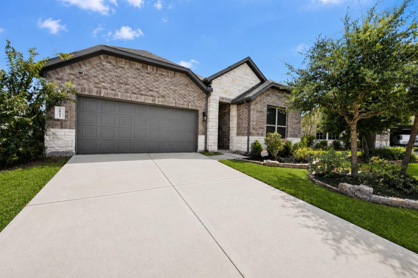 20111 Crystal Falls Court — photo