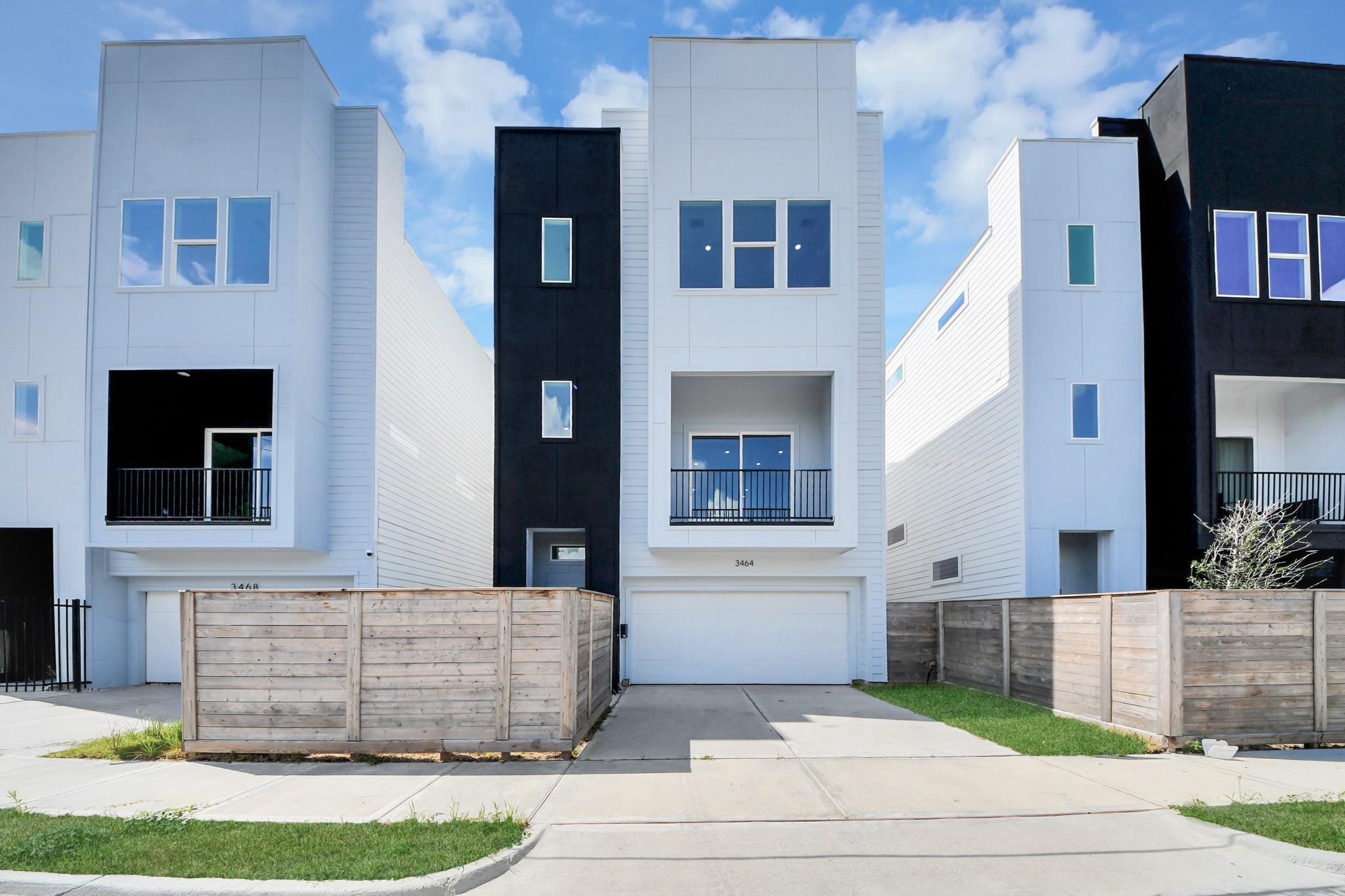 3464 Bremond Street — photo