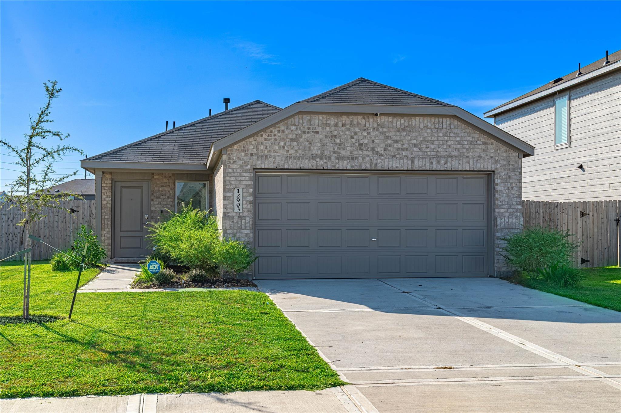 12903 Shells Lane — photo