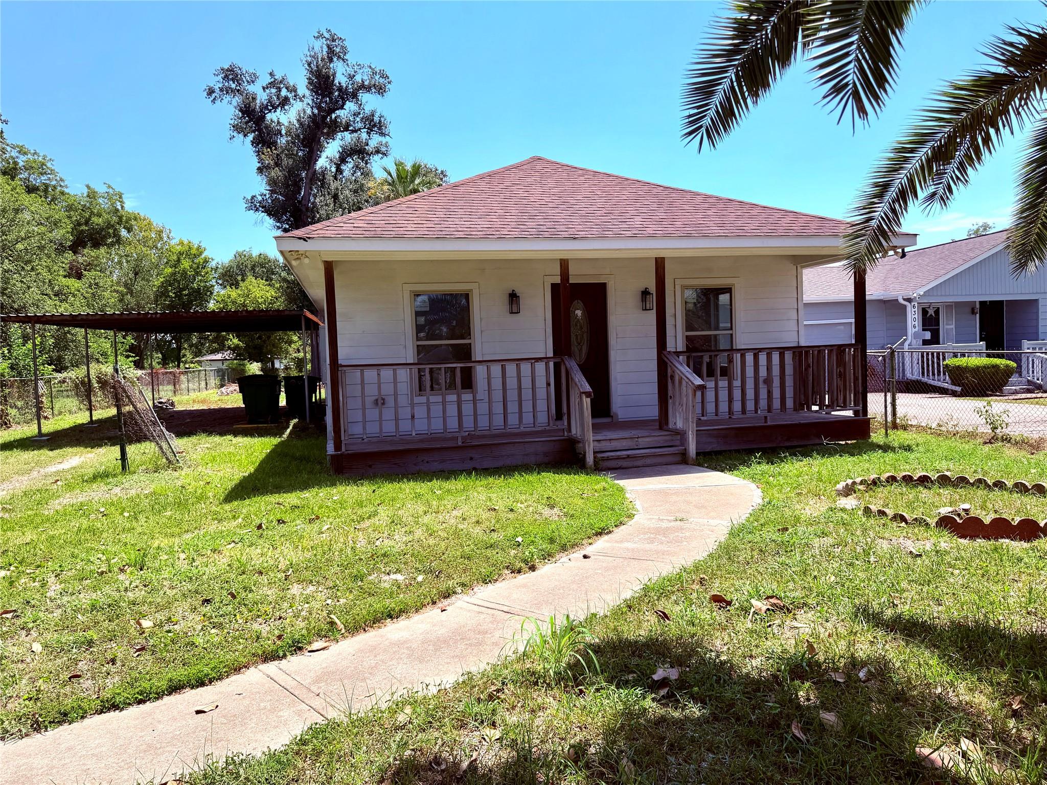 6310 Kashmere Street — photo