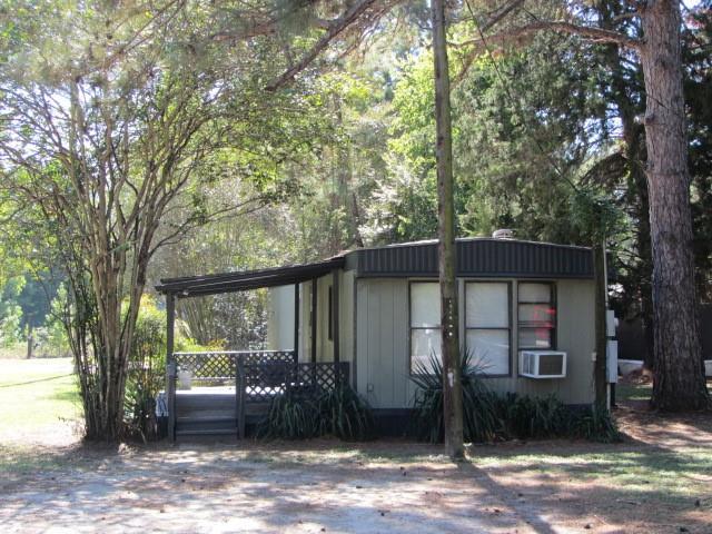 82 Lake Road — photo