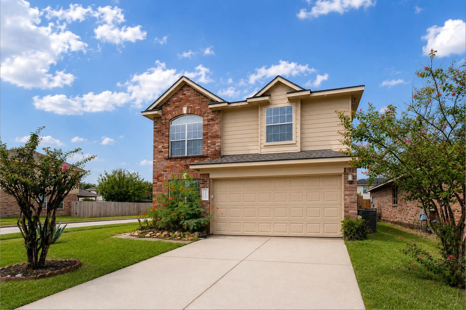21003 Roxette Court — photo