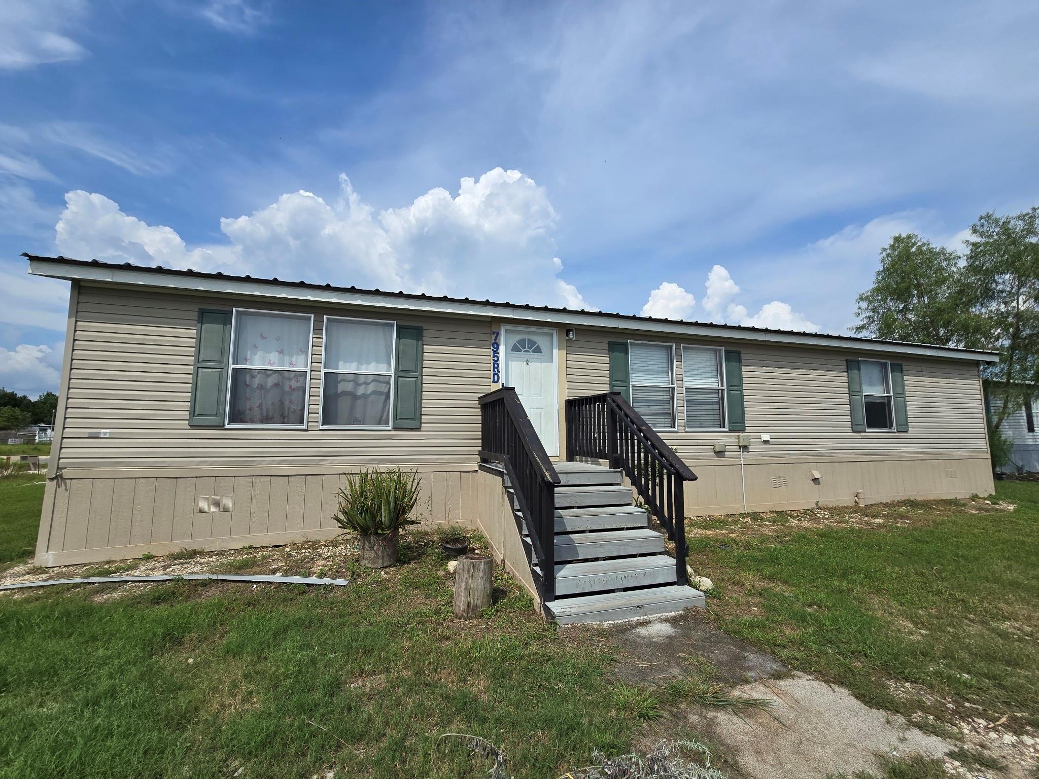 795 Road 5701 — photo
