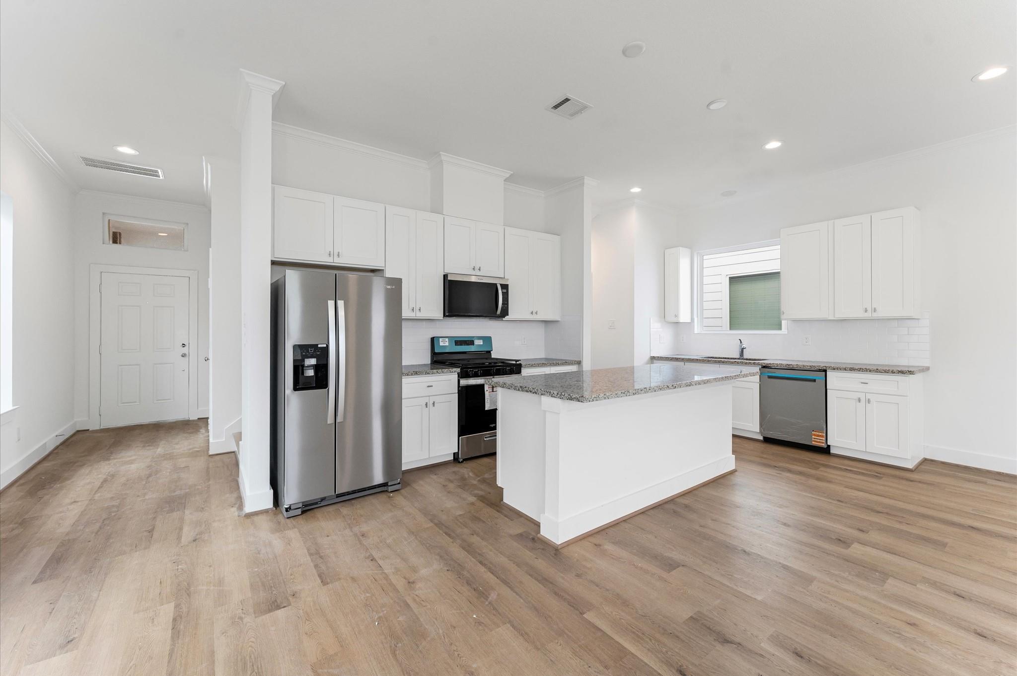 6413 Leopold Star Lane — photo