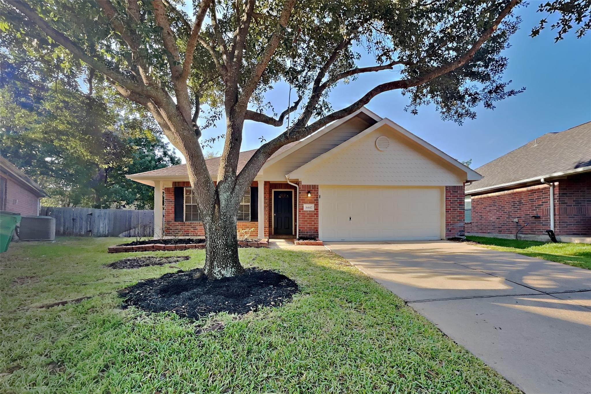 16442 Redbud Berry Lane — photo