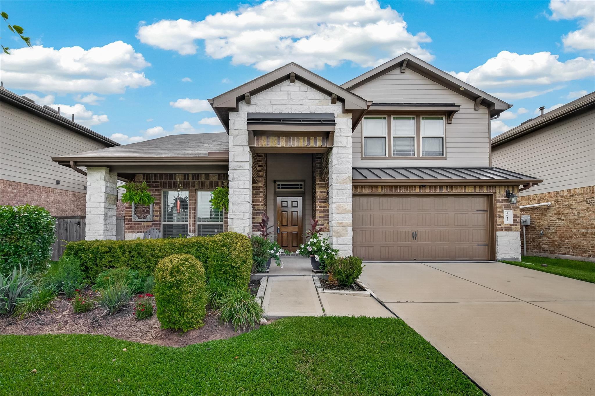 5627 Pleasant Falls Drive — photo