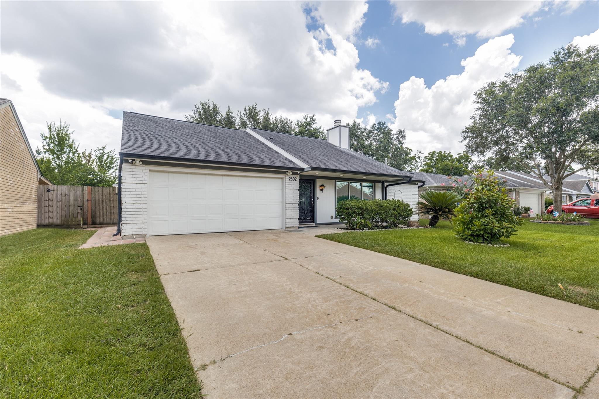 2502 Planters House Lane — photo