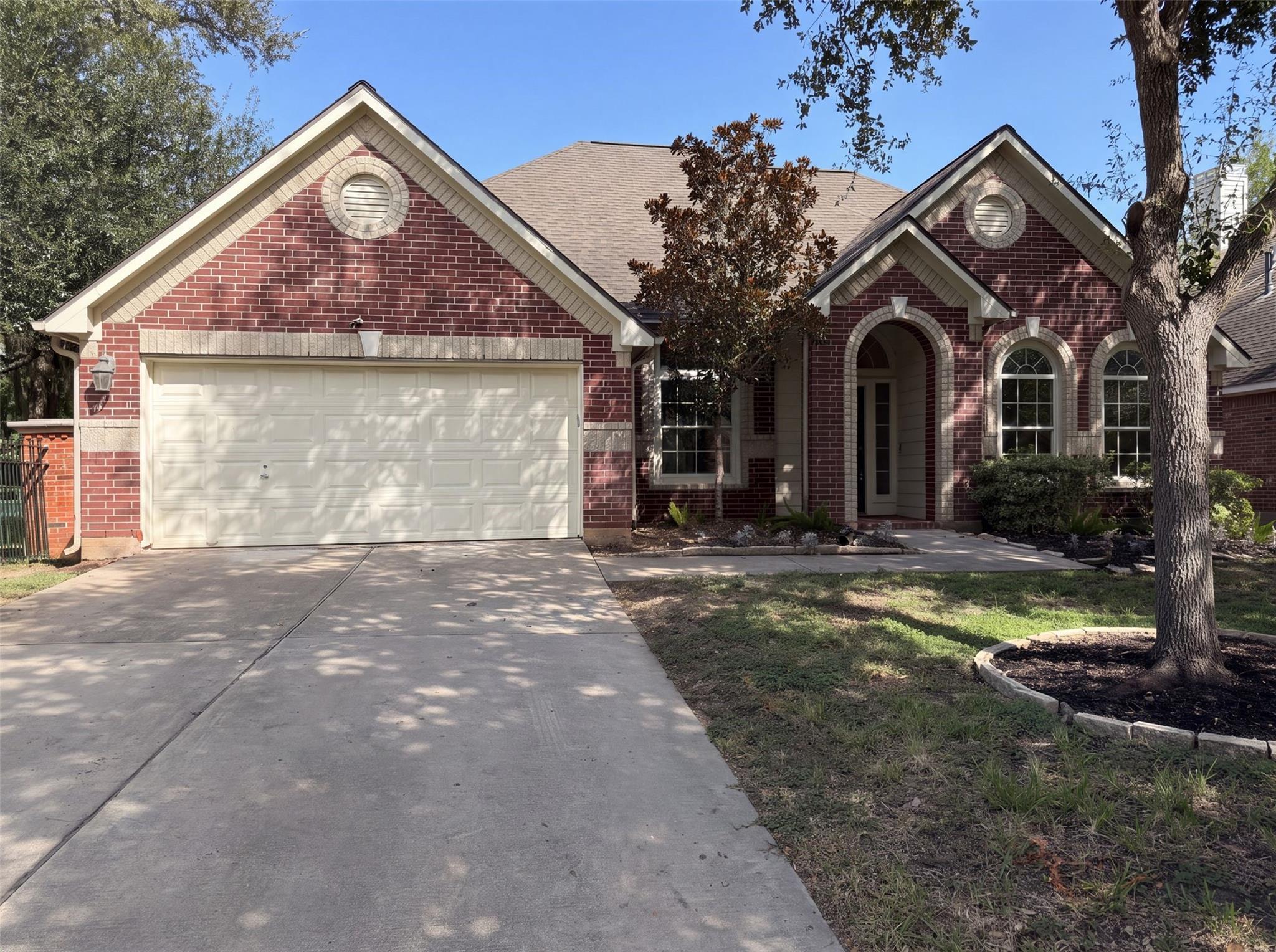3011 Poplar Isle — photo