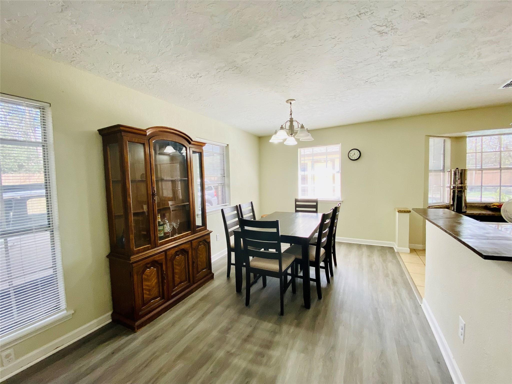 3211 Mourning Dove Drive — photo