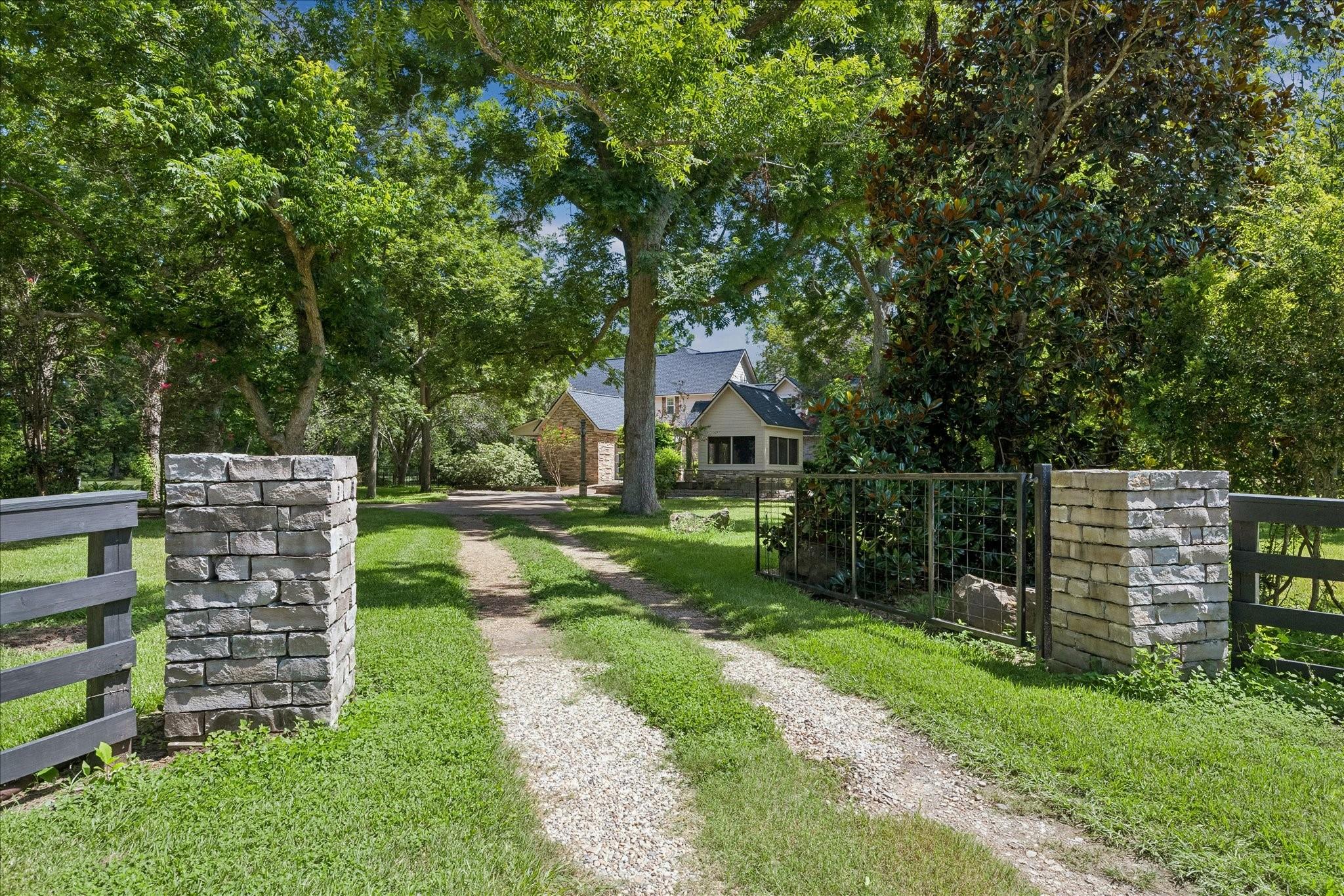 18202 County Road 40 - Lockridge Road, Rosharon, TX 77583 — photo 2