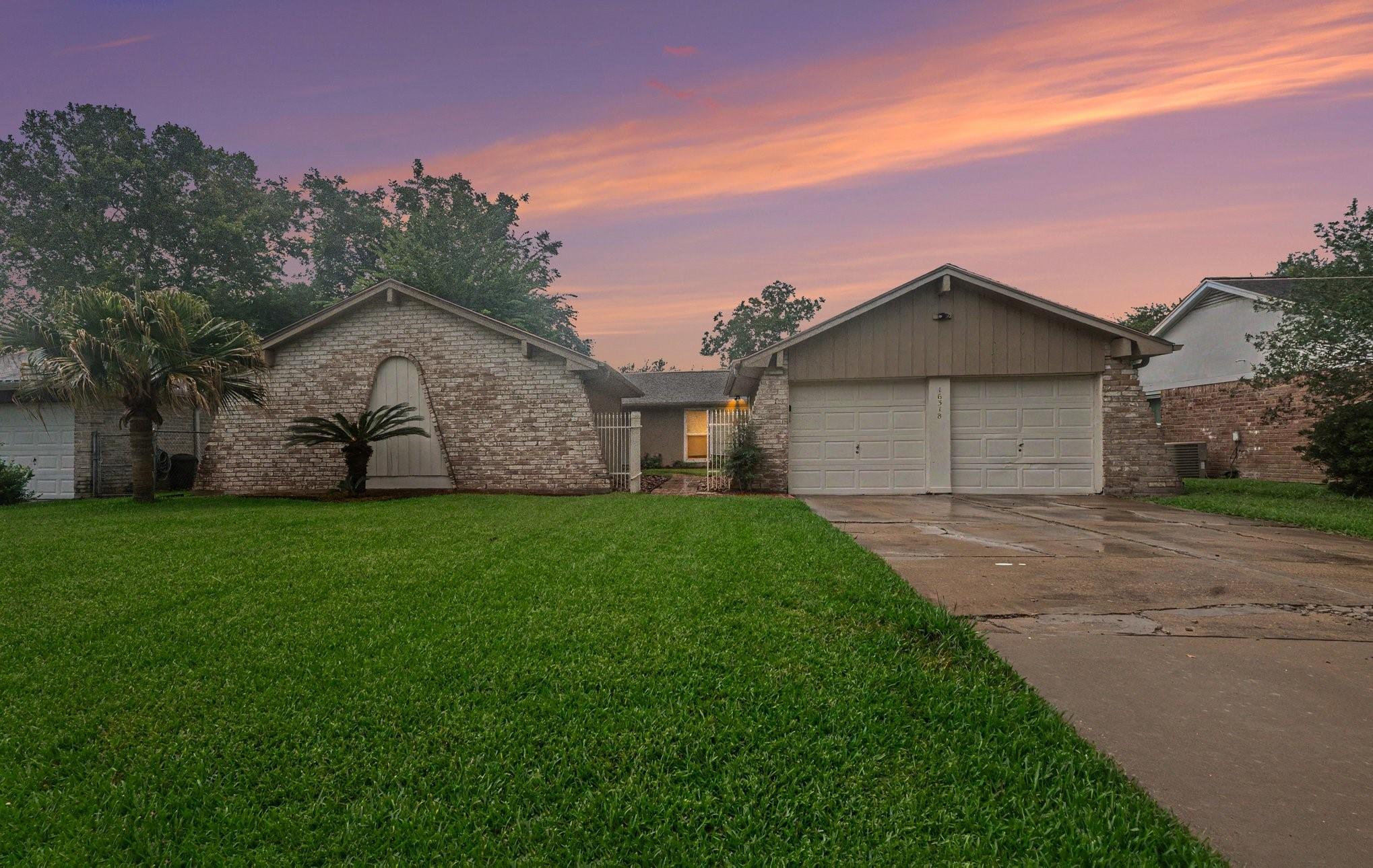 16318 Blackhawk Boulevard — photo