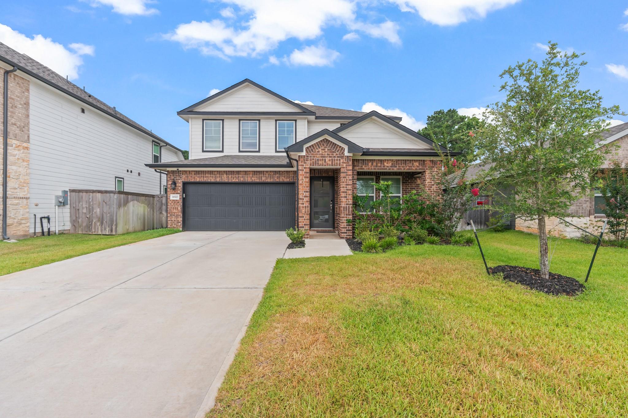38527 Winding Meadows Drive — photo