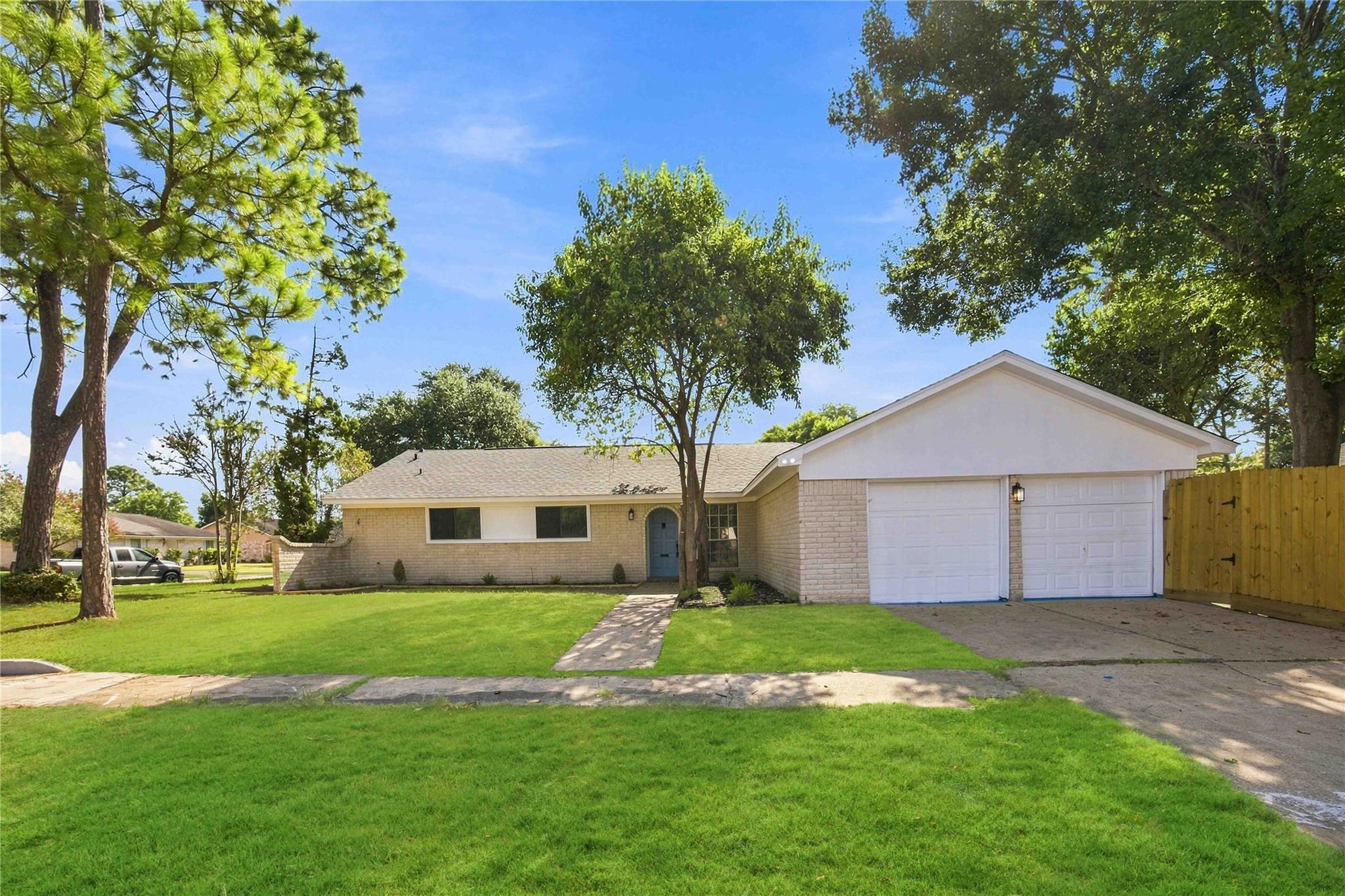 9223 Benning Drive — photo