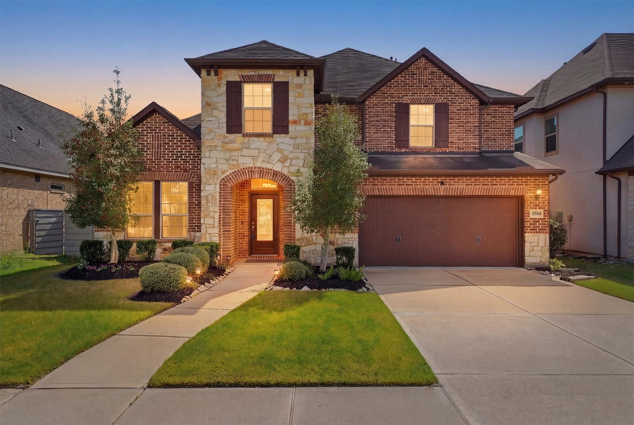 2514 Deerwood Heights Lane — photo
