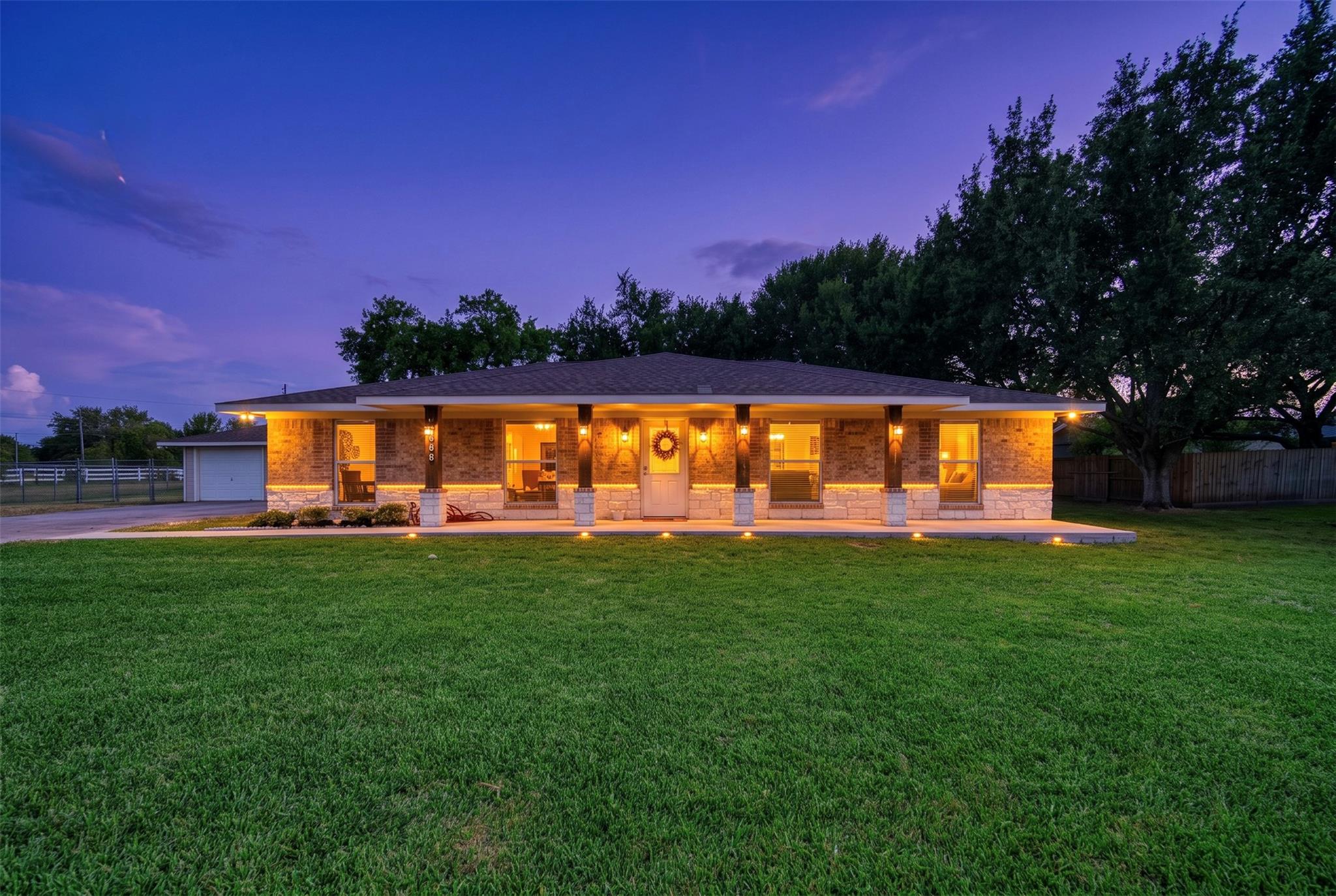 6618 Heron Lane — photo