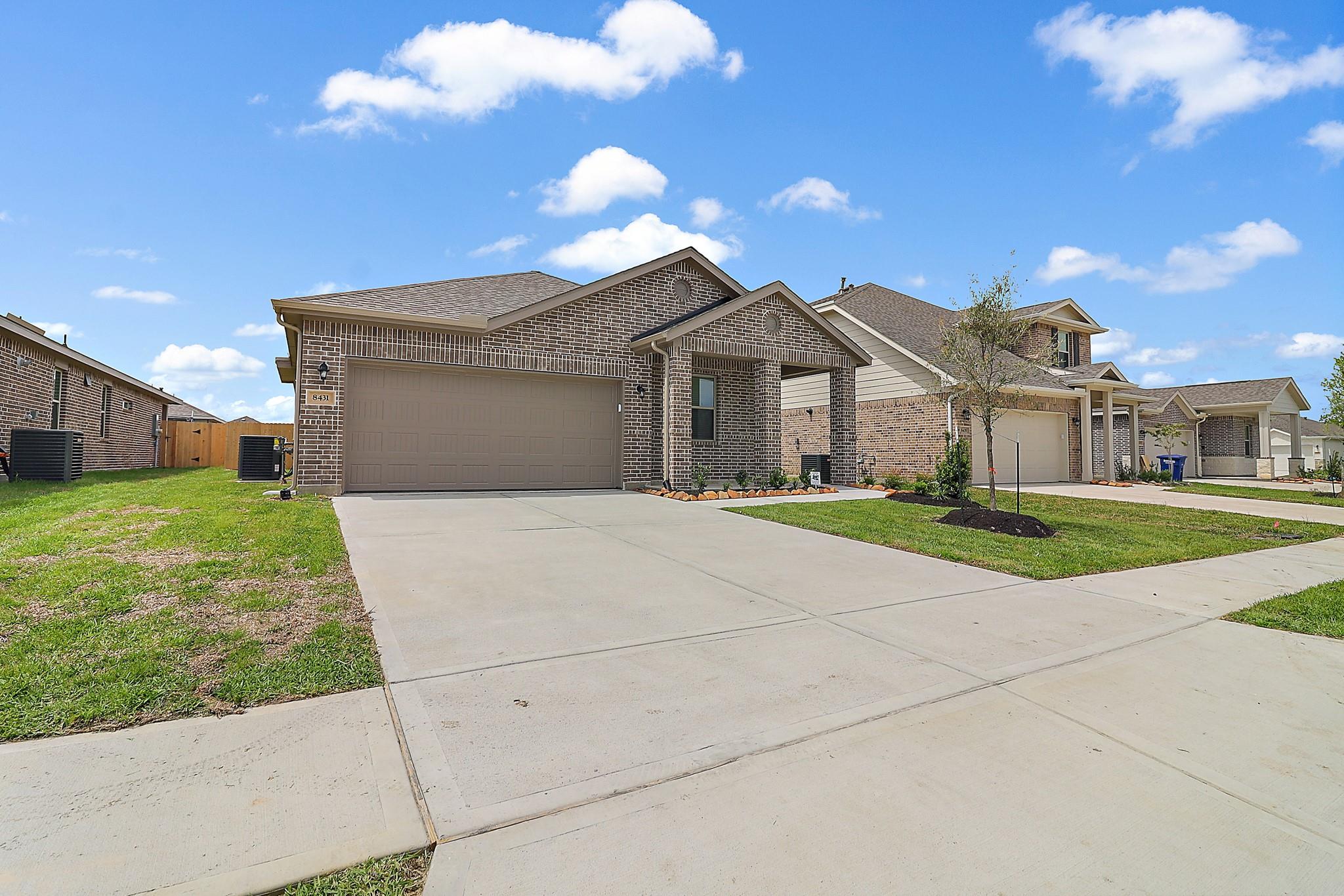 8431 Moonlight Bay Circle — photo