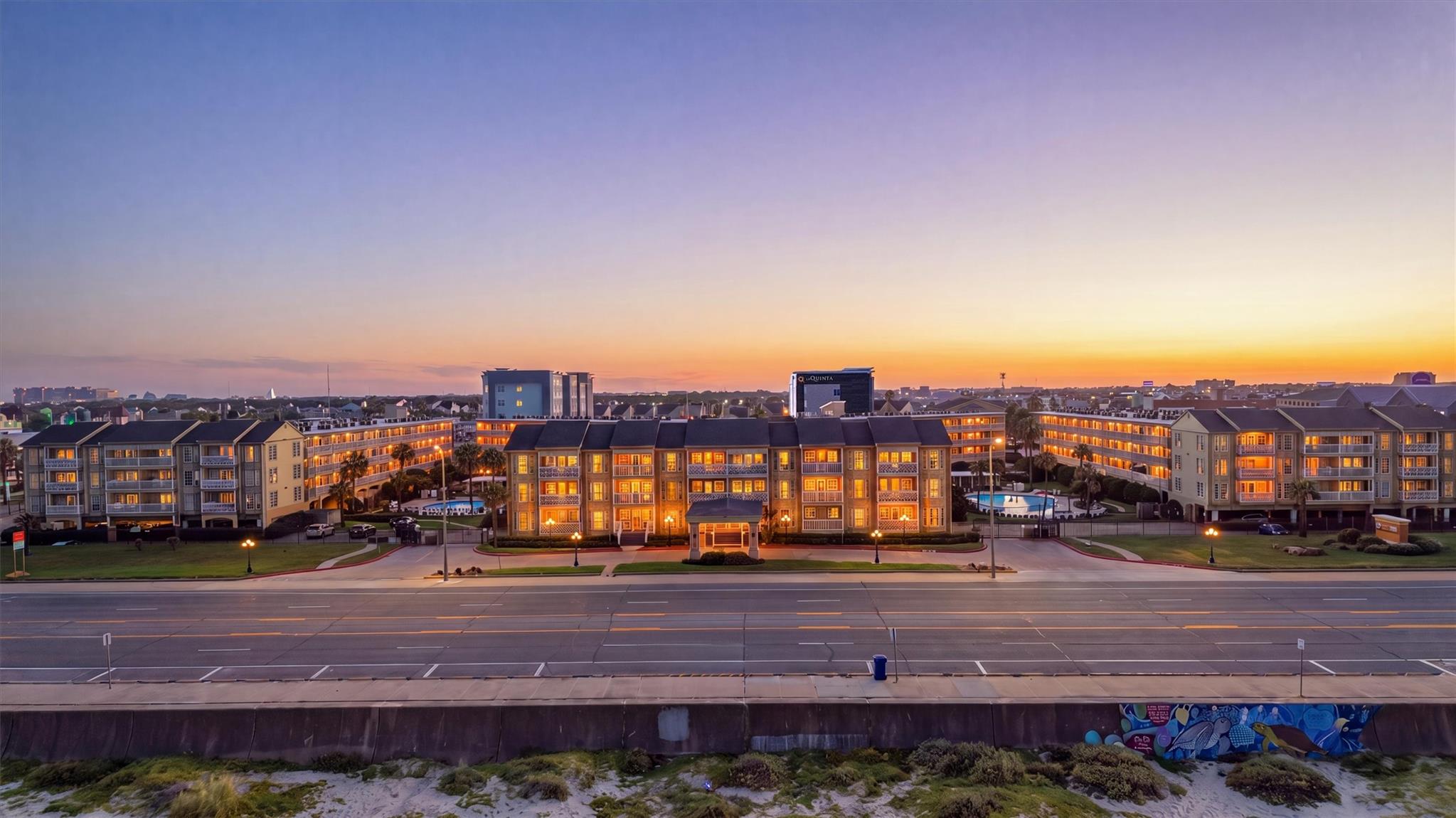 6300 Seawall Boulevard #6107 — photo