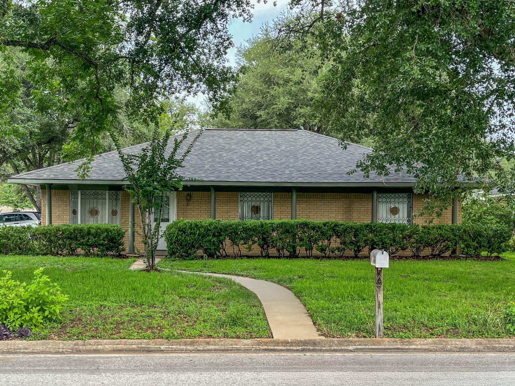 1092 South Holland Street — photo