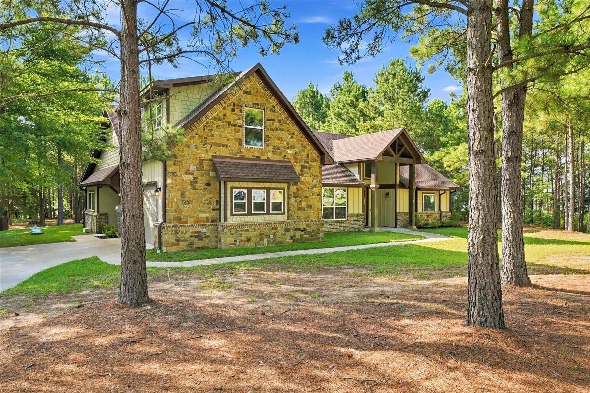14448 Meadow Glen Road — photo
