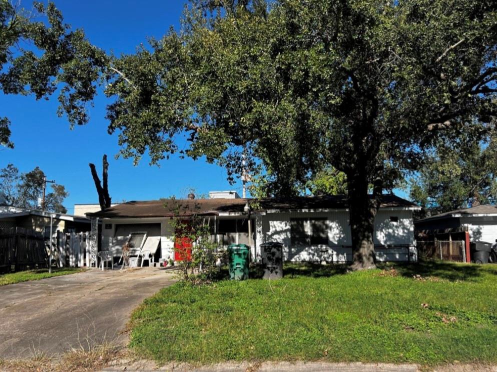 8506 Mcdade Street — photo