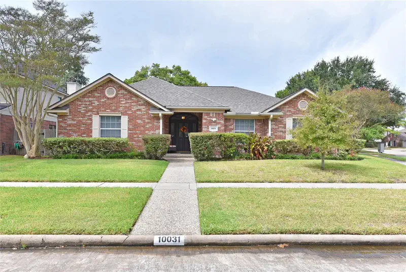 10031 Cabin Creek Drive — photo