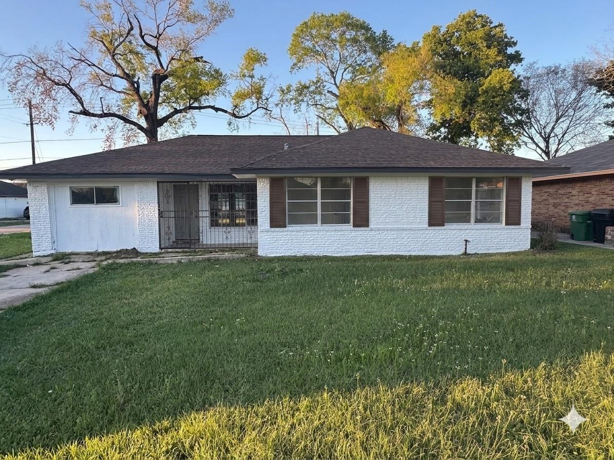 9001 Chatwood Drive — photo