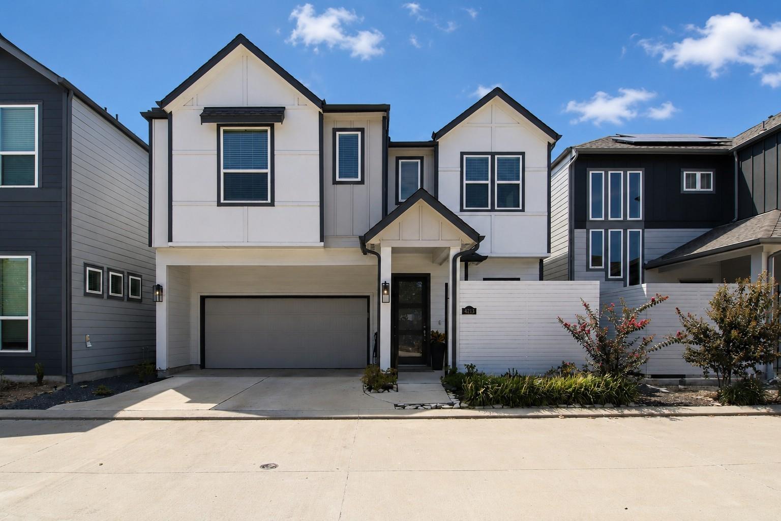 4215 Weathered Oak Drive — photo