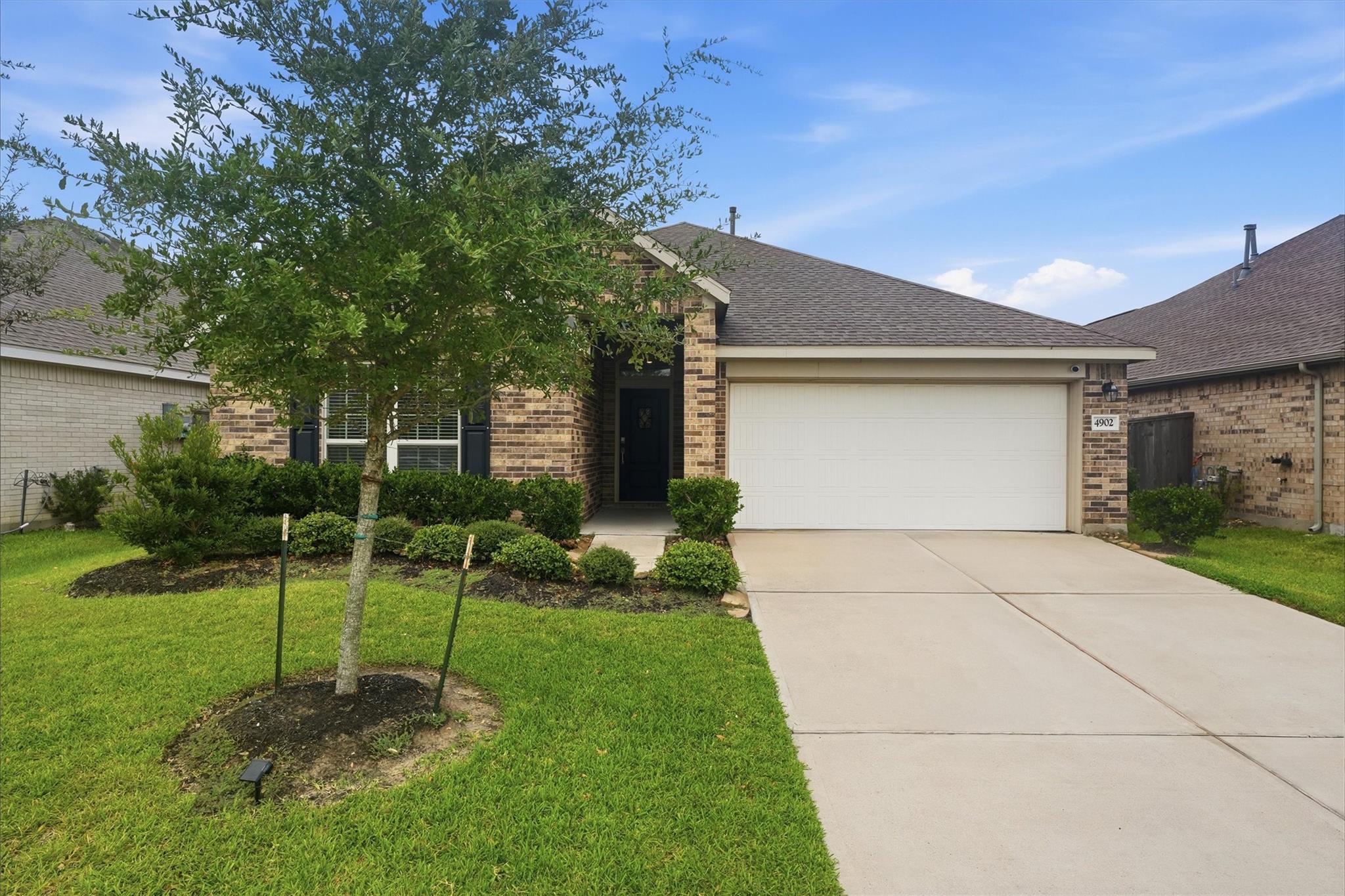 4902 Penton Meadow Lane — photo