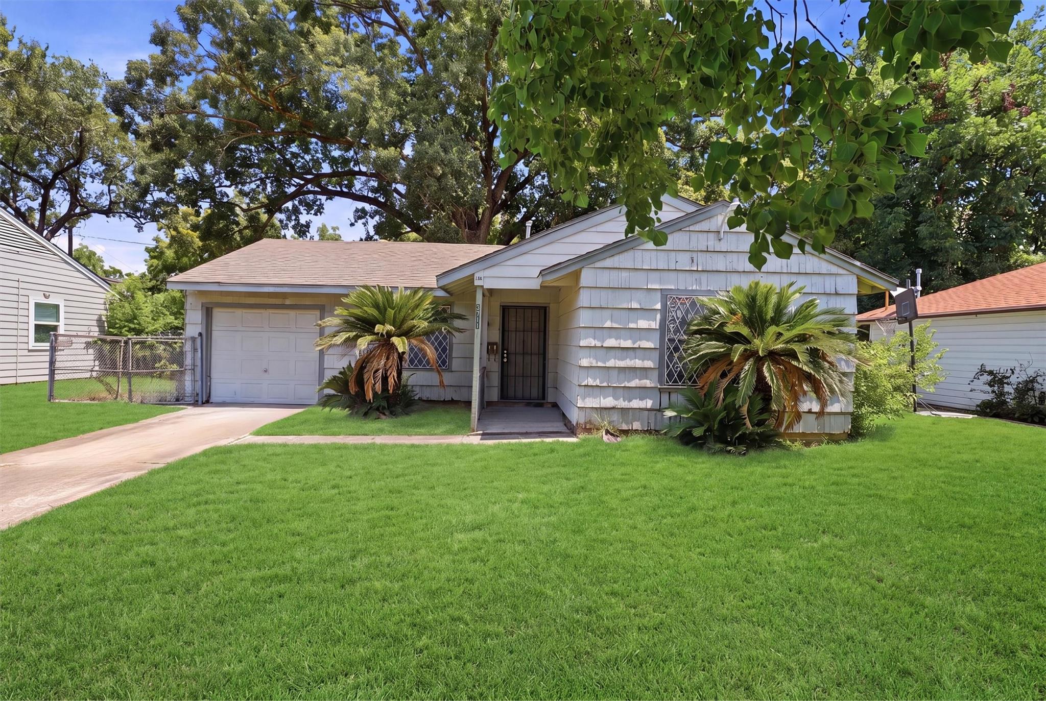3711 Cosby Street — photo