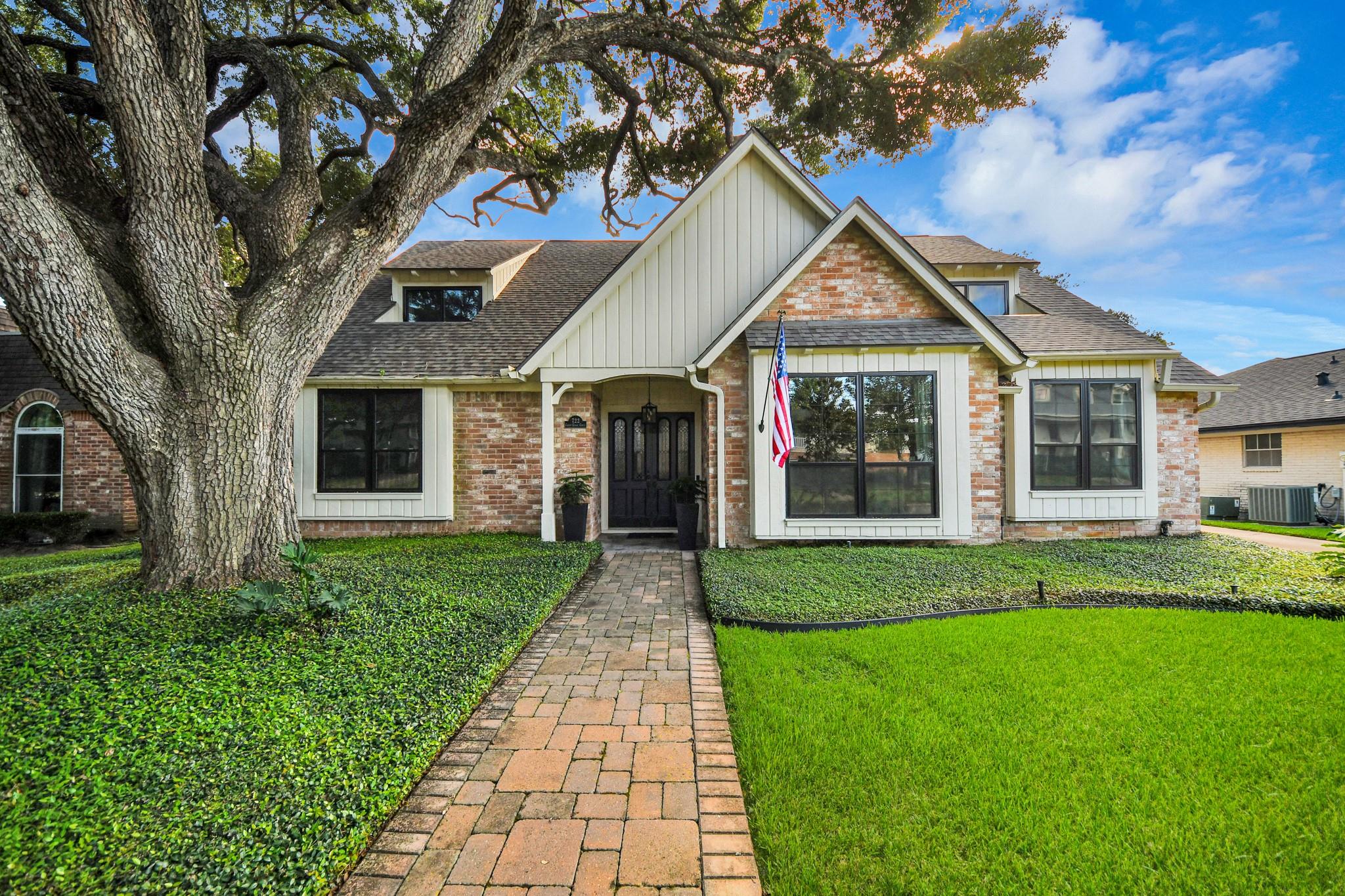 722 Chevy Chase Circle — photo